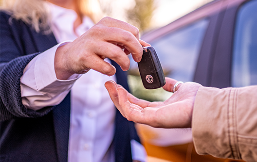 Motor Finance handing over car keys